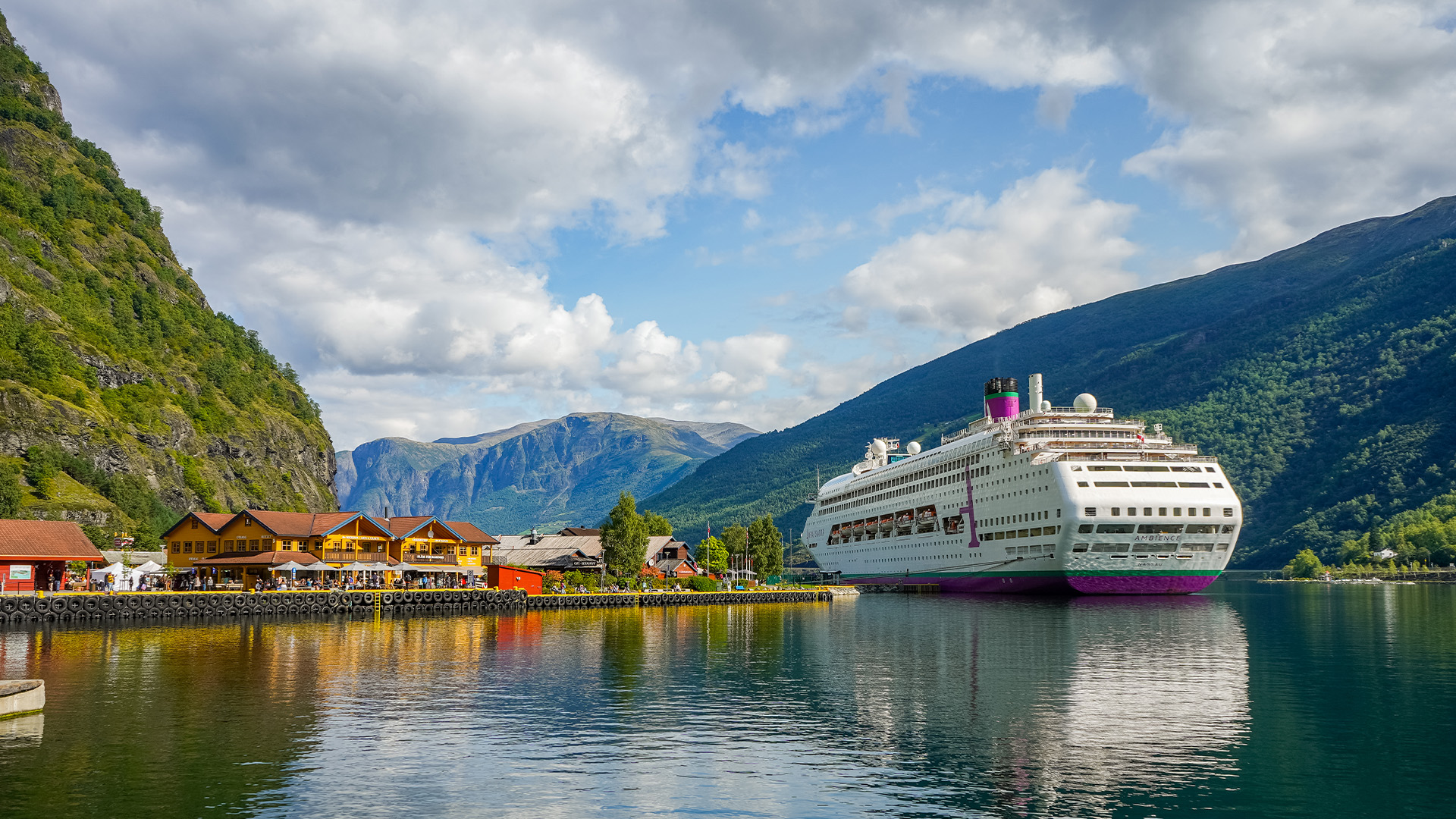 MV AMBIENCE AMBASSADOR CRUISE LINE AMBASSADOR CRUISES CRUCEROS BARATOS CRUCEROS ECONOMICOS BRITISH CRUISES CRUCEROS AMBASSADOR MV AMBIENCE CRUCEROS MV AMBITION CRUCEROS #AmbassadorCruiseLine #AmbassadorCruises #CrucerosAmbassador #Cruceros #Cruises #Creuers #Bidaiak #Cruceroclick